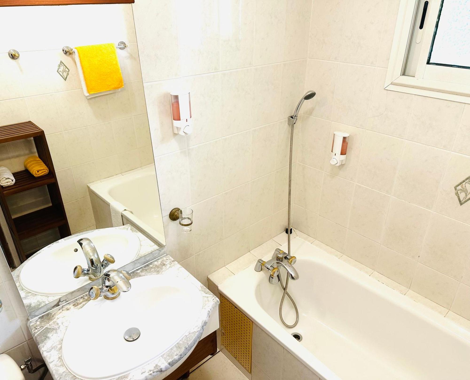 Hotel Residence Le Phoenix แซ็ง-ปีแยร์ ภายนอก รูปภาพ